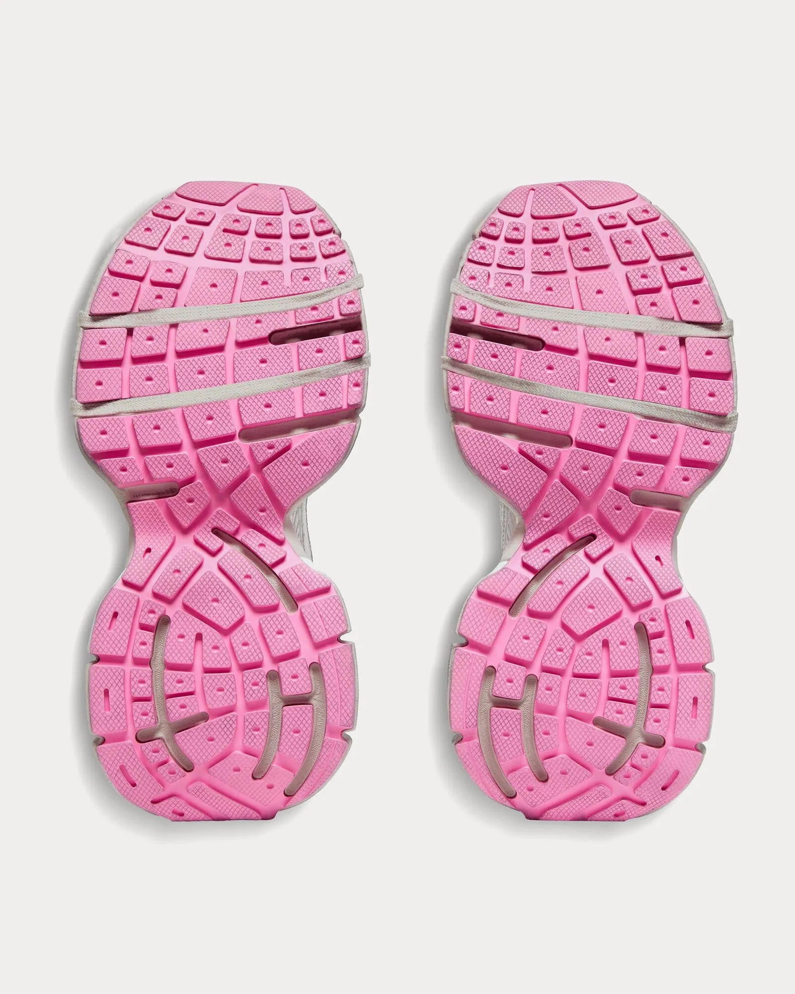 3XL Mesh & Polyurethane White / Grey / Pink Low Top Sneakers