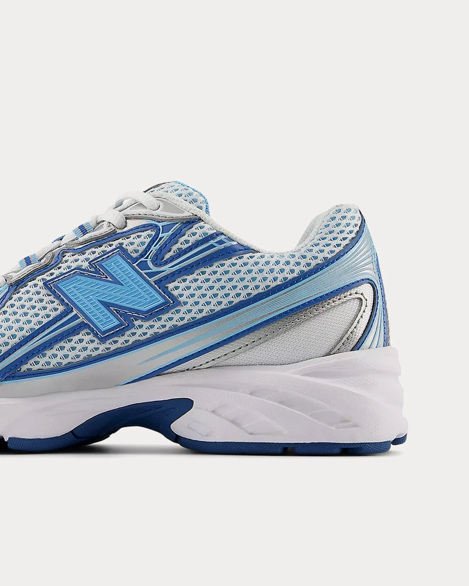 740 Blue Agate / White / Sky Blue Low Top Sneakers