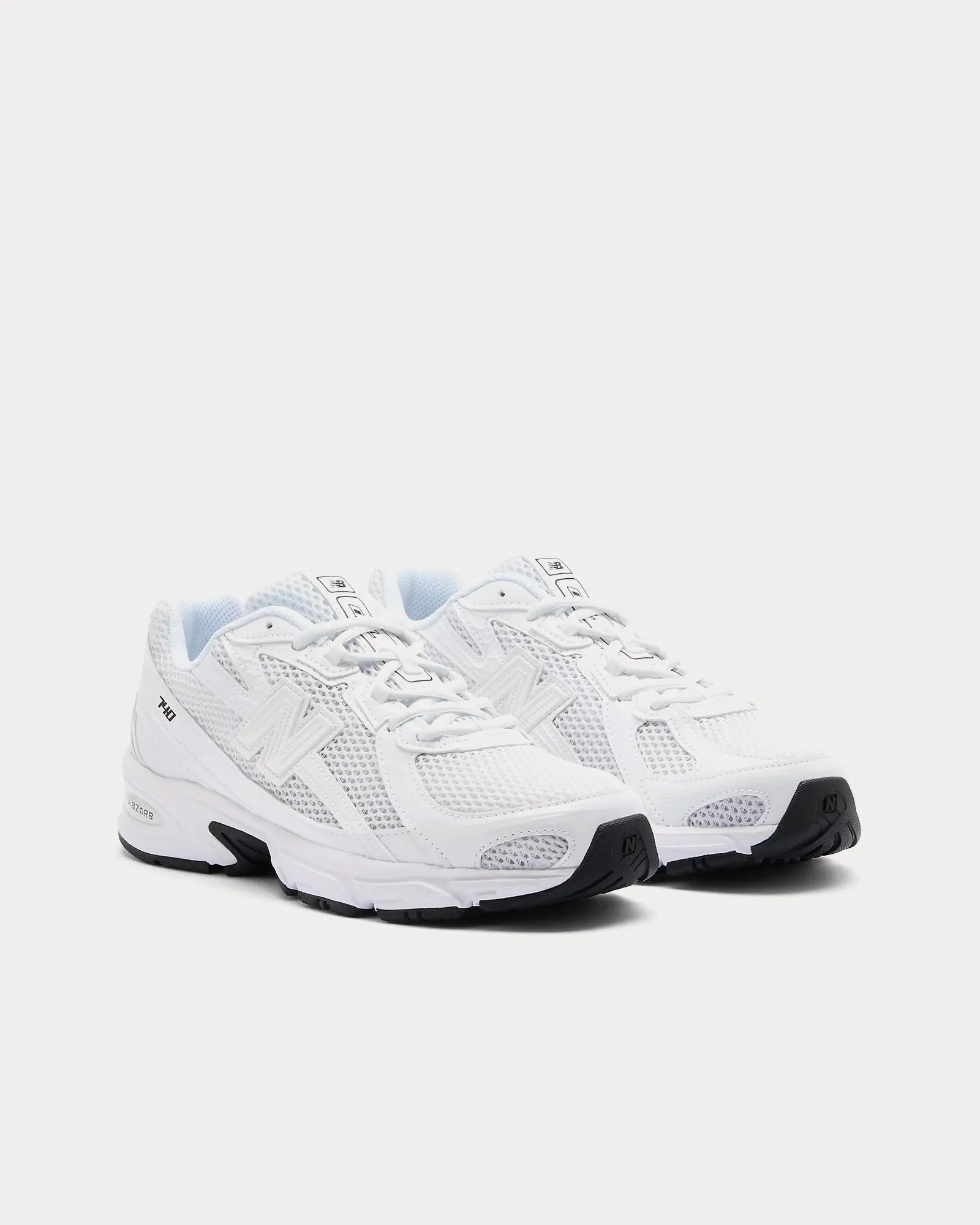 740 NB White / Black Low Top Sneakers