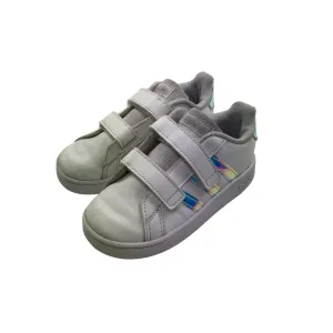 Adidas White and Metallized Detail Trainers Shoe Size 8.5K junior