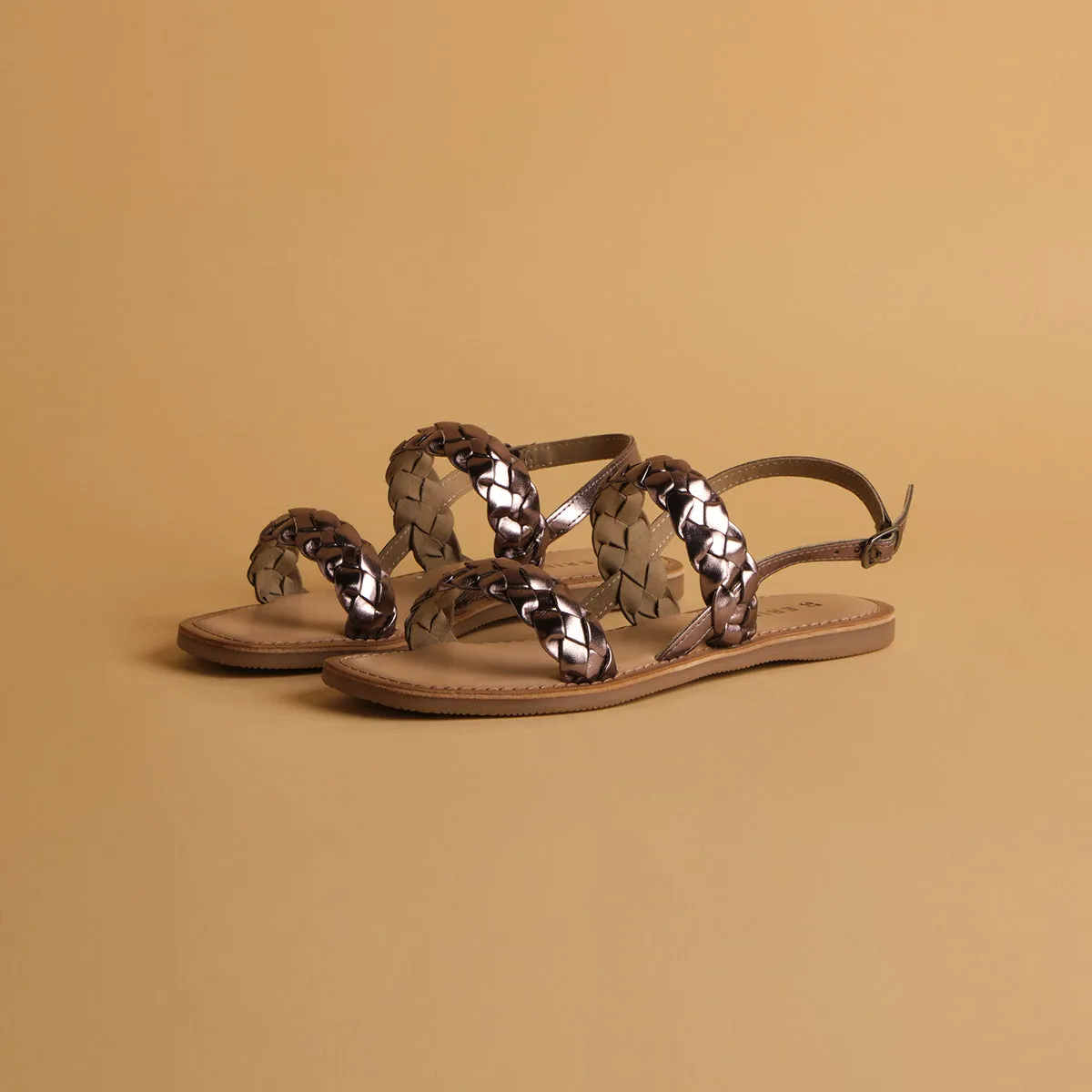 Ammora Metallic Flats