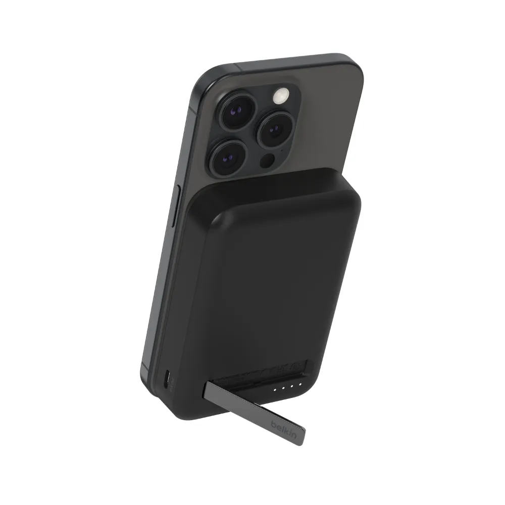 BELKIN Powerbank Qi2 Wireless 10K Kick Stand Black