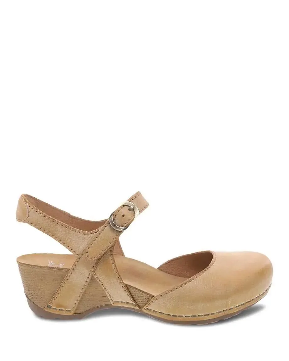 Dansko Tiffani Milled Sandal – Chic, Comfortable & Versatile for All-Day Wear