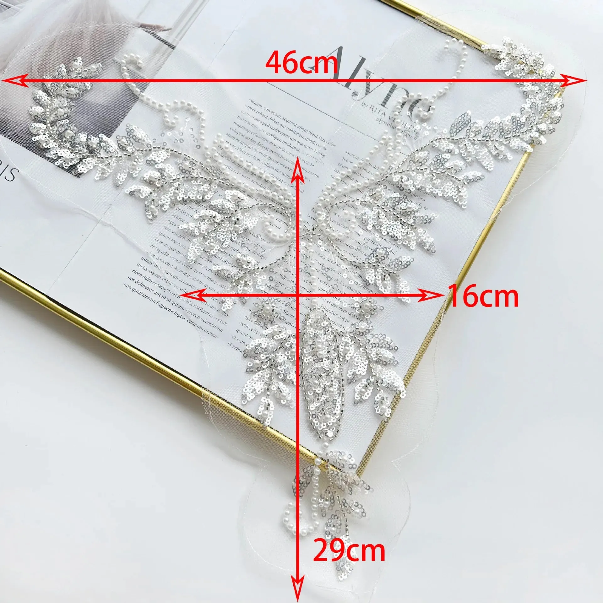 Jacop Sequin Applique