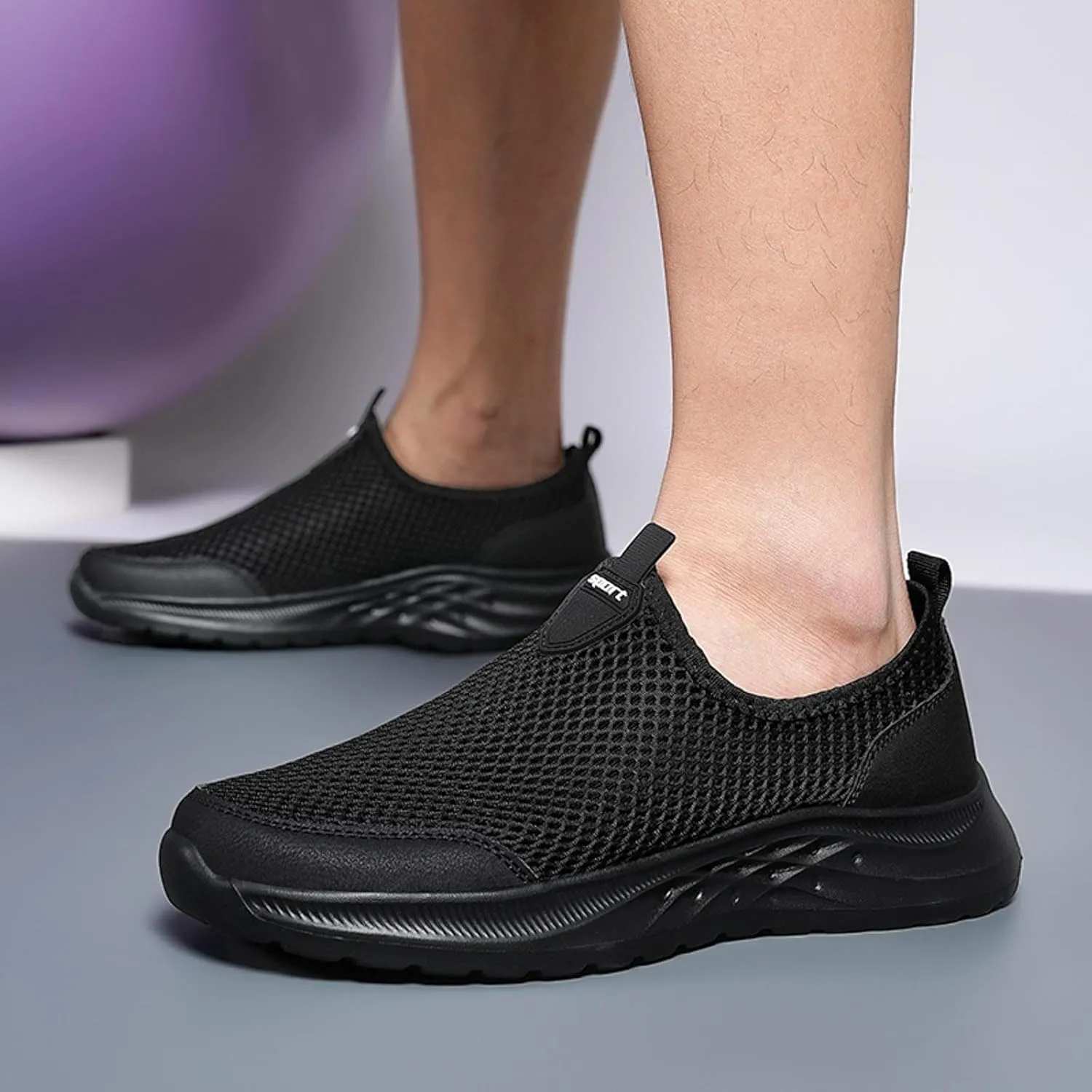 Men Sports Shoes Fashionable New Pattern Mesh Hollow Breathable Comfortable Flat Bottom Lightweight Slip On Seasonal Casual Shoes Casual Sneaker Boots for Men
