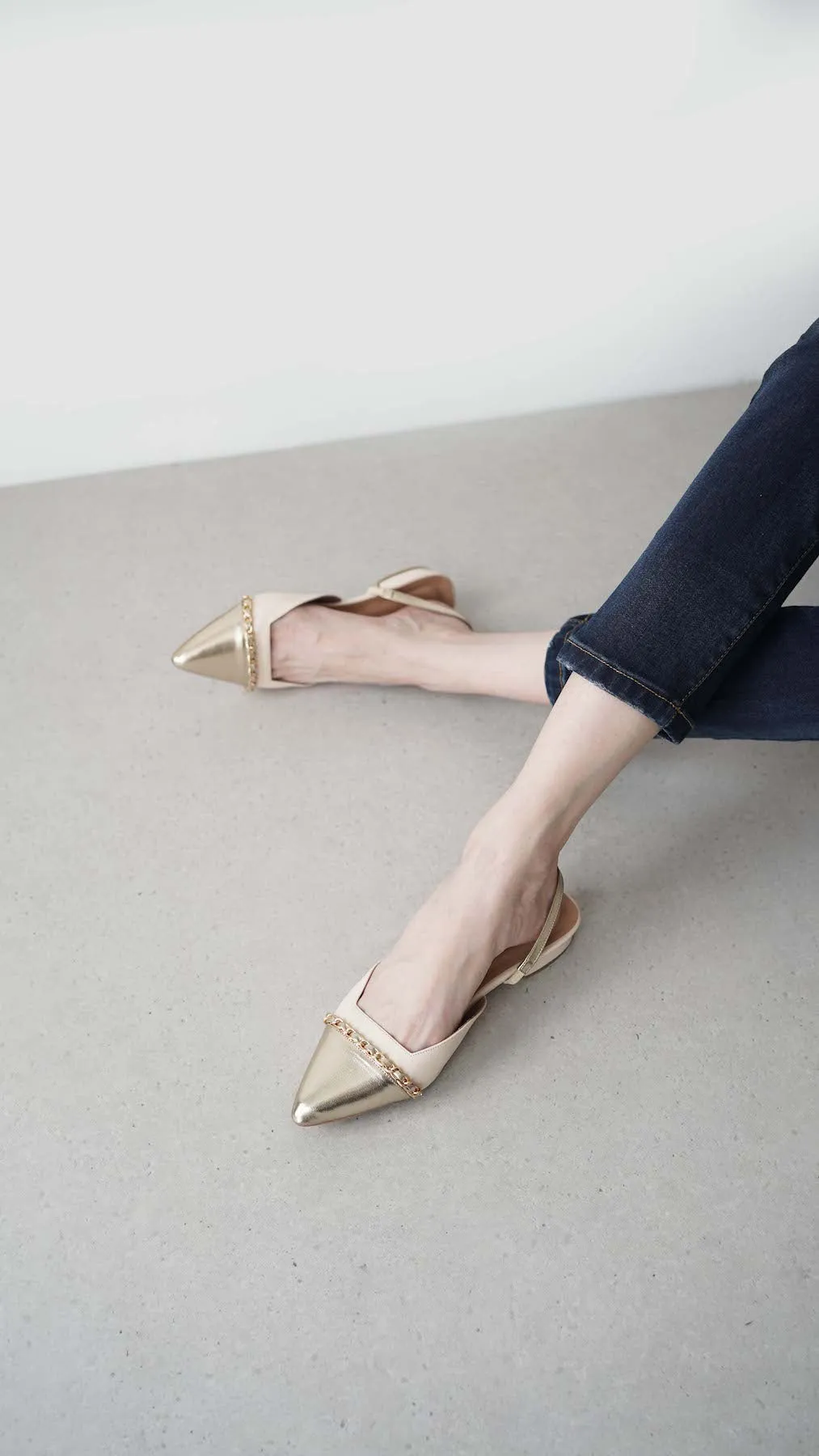 Millie Flats In Gold (5 Pairs Left)