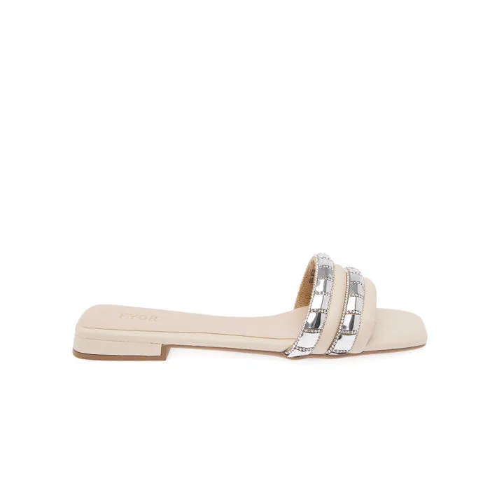 Minimalist Flat Sandal BCM 169