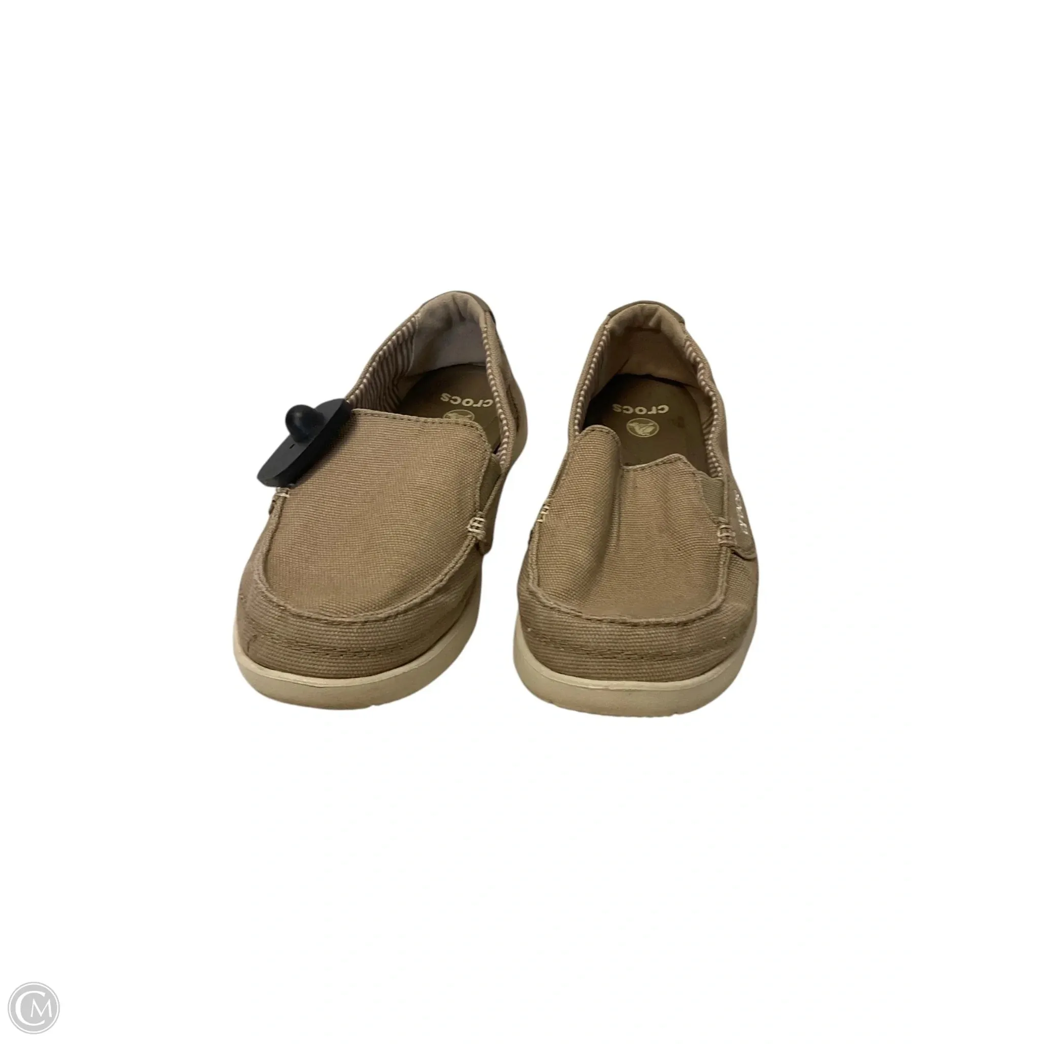 Shoes Flats By Crocs In Tan, Size: 8