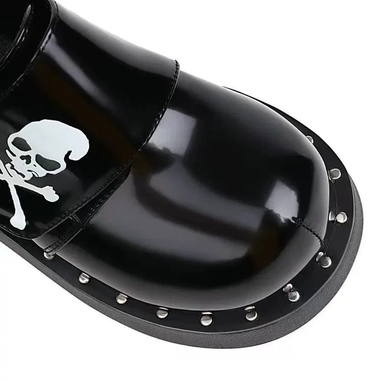 Step into the Dark Side: Gothic Thick-Soled Leather Shoes for a Bold Look 04