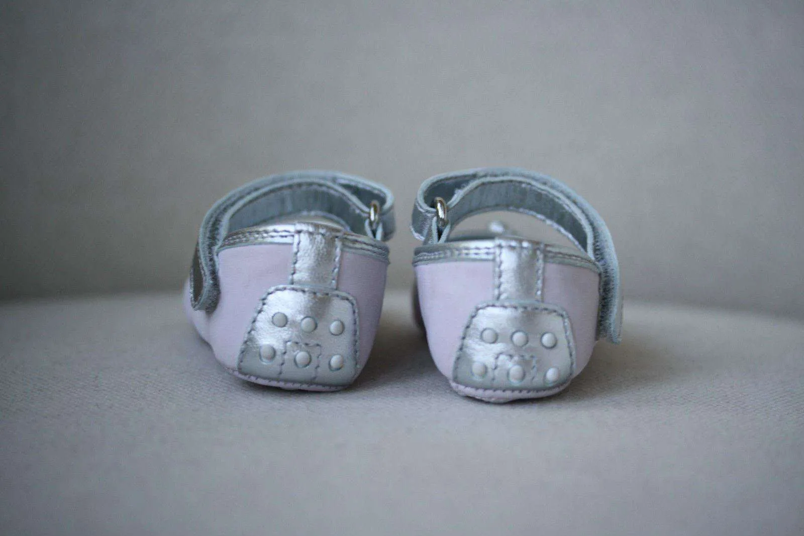 TODS BABY PINK SHOES EU 17 US 2 UK 1