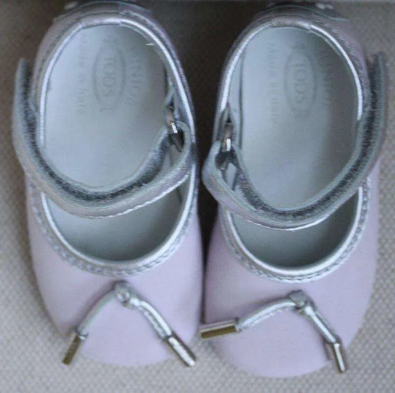 TODS BABY PINK SHOES EU 17 US 2 UK 1