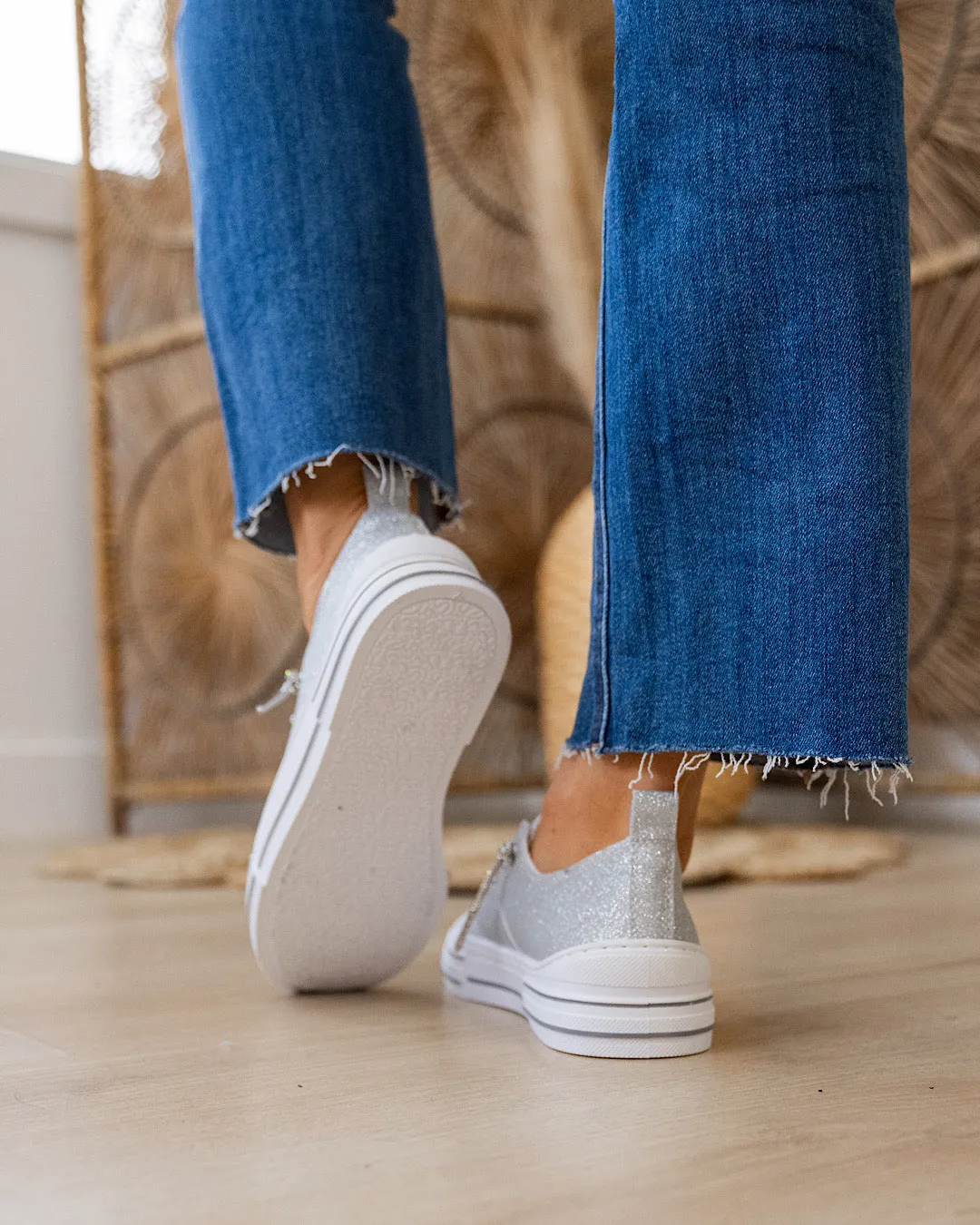 Very G Aman Glitter Sneakers - Silver